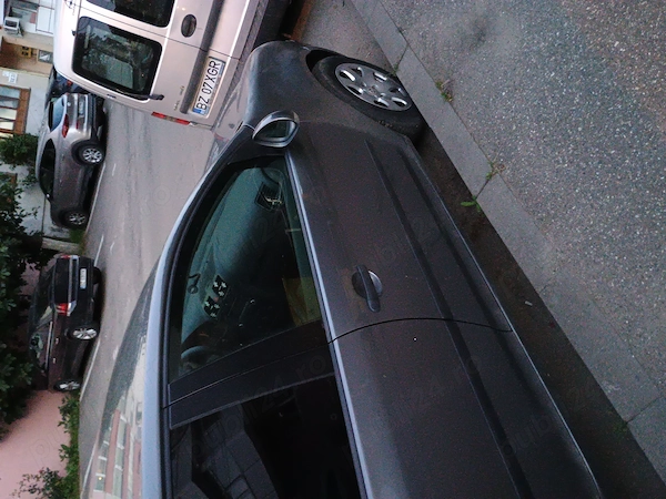 VOLKSWAGEN Golf 2006 — imagine 5
