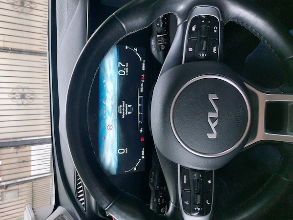KIA Sportage 2022 — imagine 10