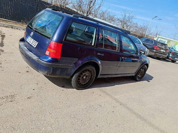 VOLKSWAGEN Golf 2003 — imagine 4