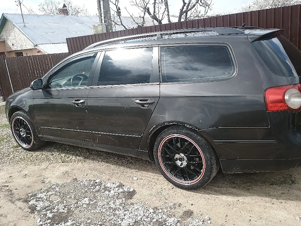 VOLKSWAGEN Passat 2007
