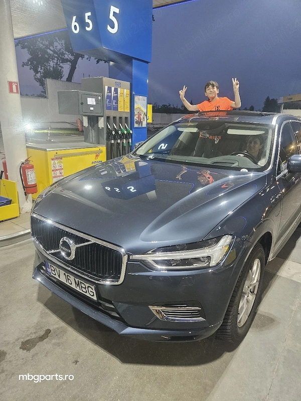 VOLVO XC60 2019 — imagine 5