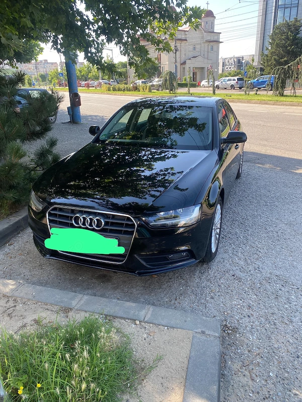 AUDI A4 2015