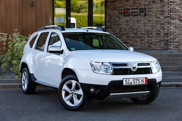 DACIA Duster 2013