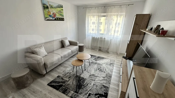Apartament 2 camere, renovat- 55 mp - decomandat — fotografia 1