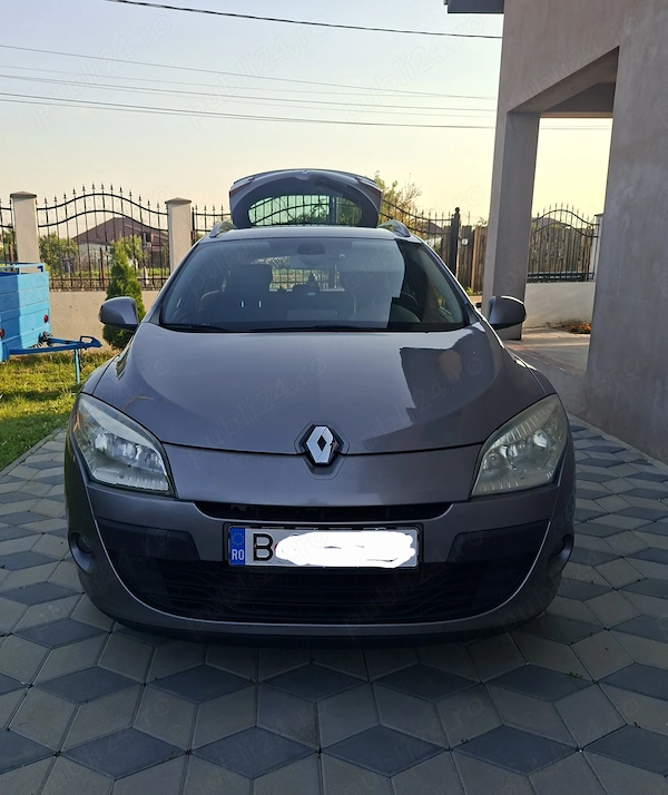 RENAULT Megane 2010