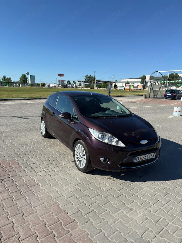 FORD Fiesta 2010 — imagine 2