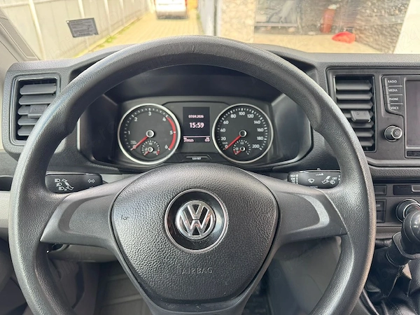 VOLKSWAGEN Crafter 2019 — imagine 2