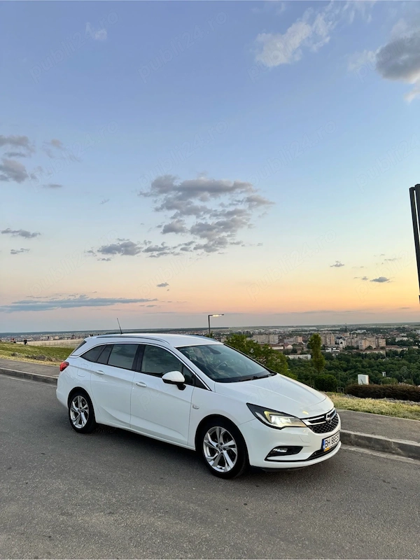 OPEL Astra 2016