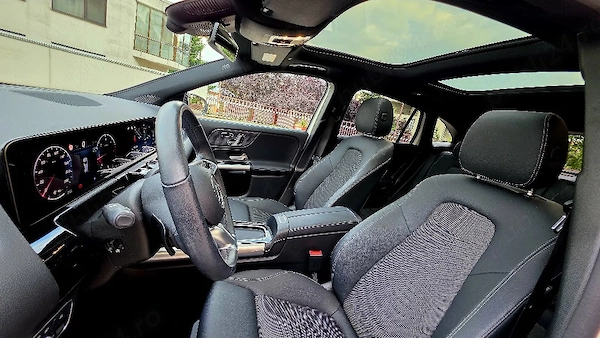 MERCEDES-BENZ GLA 2024 — imagine 2