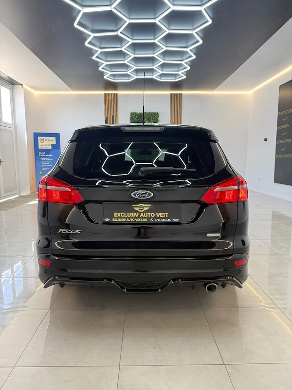 FORD Focus 2016 — imagine 10