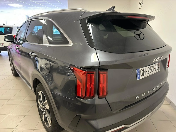 KIA Sorento 2023 — imagine 2