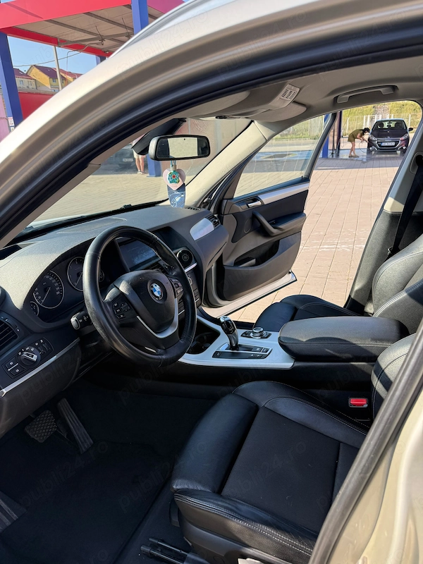 BMW iX3 2011 — imagine 5