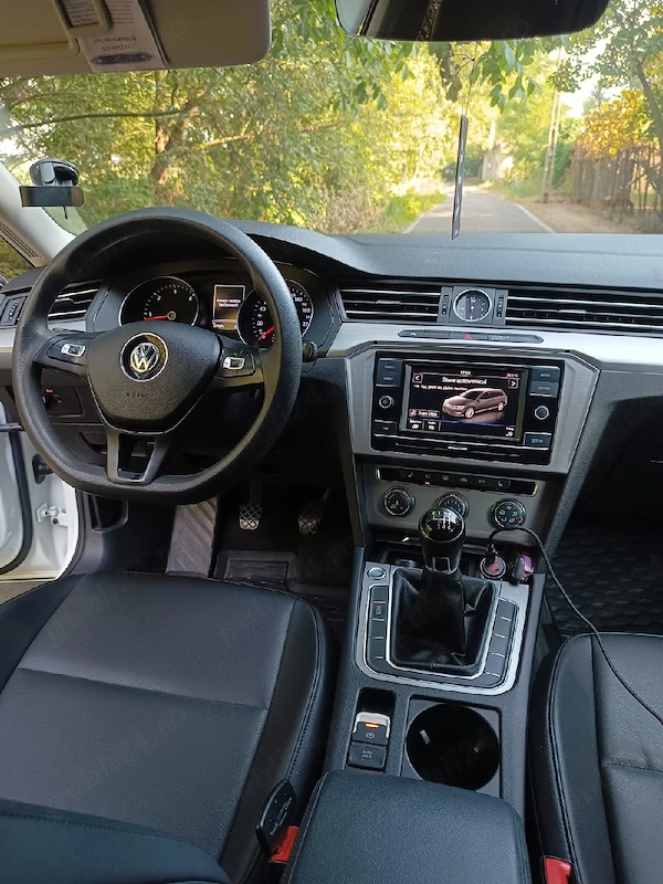 VOLKSWAGEN Passat 2018 — imagine 2
