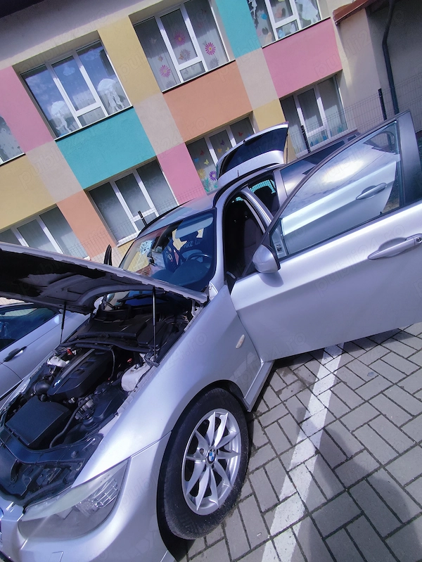 BMW 3 Series 2011 — imagine 5