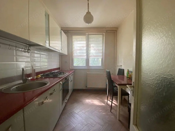 Vanzare apartament in Tiglina 1, cu 2 camere, etaj — fotografia 1