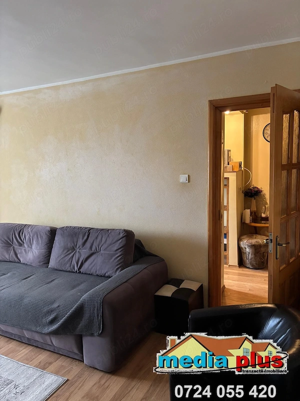 De vânzare Apartament 3 camere decomandat | Micro 17 — fotografia 3