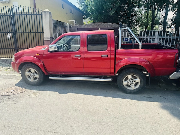 Nissan Navara 2004