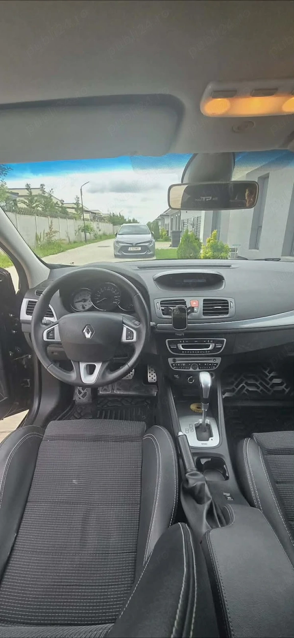RENAULT Megane 2012 — imagine 3