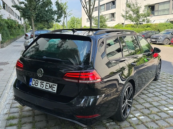 VOLKSWAGEN Golf 2018 — imagine 4