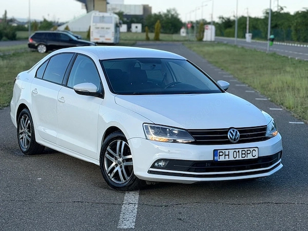VOLKSWAGEN Jetta 2016 — imagine 3