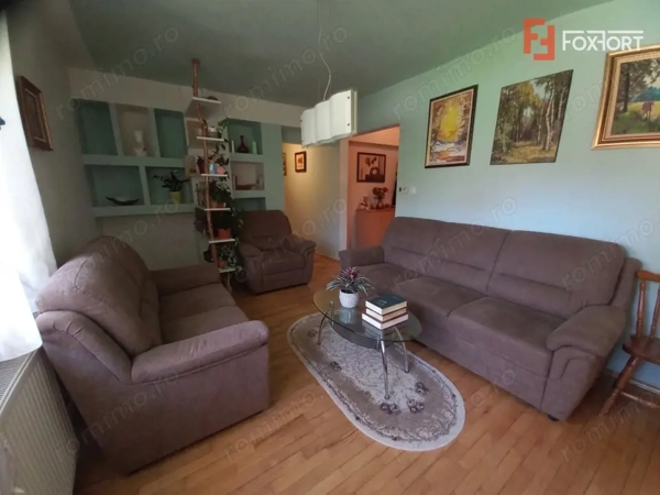 Apartament cu 2 camere | Centrala proprie | Zona Torontalului — fotografia 1