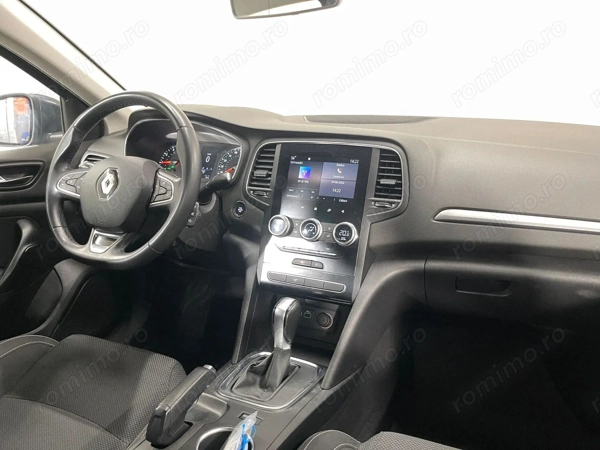 RENAULT Megane 2022 — imagine 8