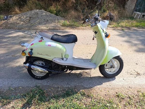 scuter Dolce Vita