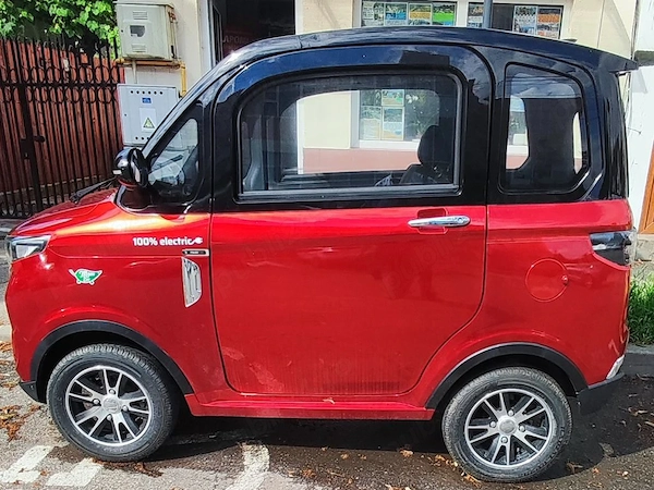 VAND AUTO CU GARANTIE, MOVE ECO BOMA X5, 25 km ora max ( fara permis auto)
