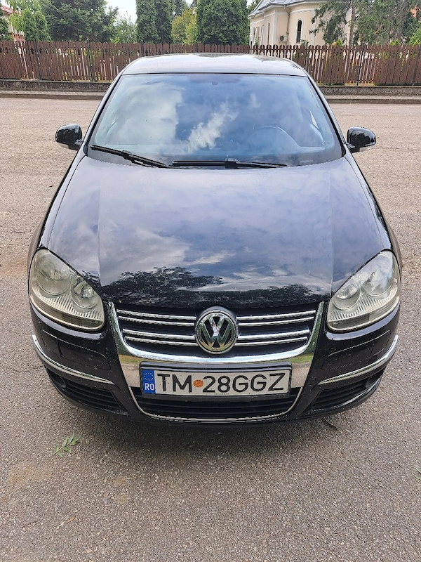 Vând wolkswagen Jetta