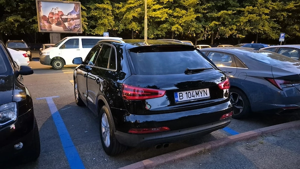 AUDI Q3 2012 — imagine 2