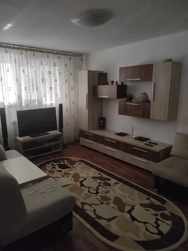 Apartament 3 camere, zona Abator — fotografia 1