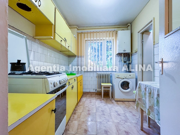 Apartament 2 camere in Mun. Deva, Jud. HD, Bld. Kogalniceanu, in circuit, 54 mp, parter — fotografia 1