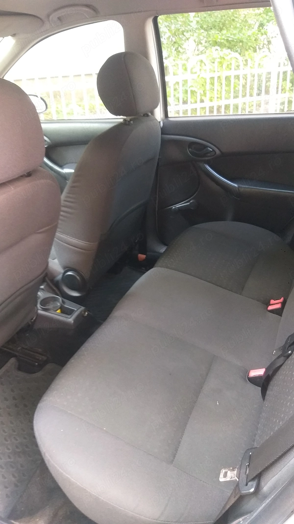 FORD Focus 2004 — imagine 9