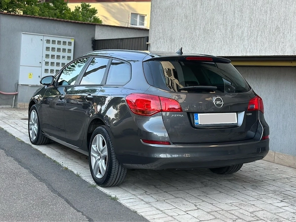 OPEL Astra 2012 — imagine 3