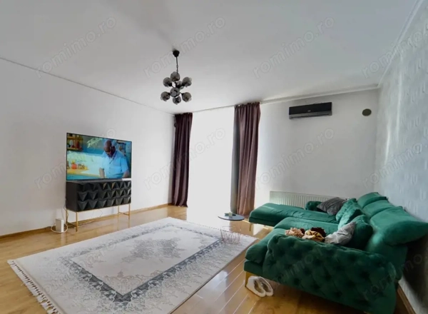 Apartament 3 camere, zona BT Arena, cartier Plopilor — fotografia 1