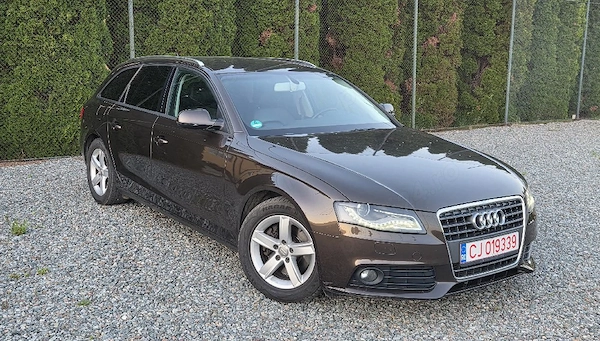 AUDI A4