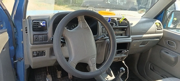 Vând Suzuki Jimny 1,3 benzina 1998.