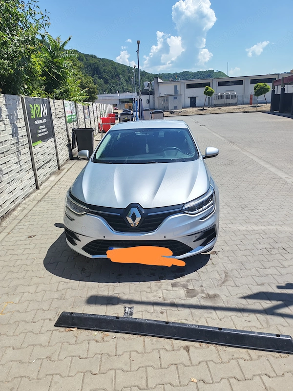 Vând Renault Megane 4, an 2023