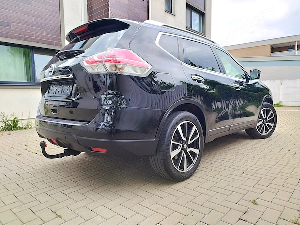 Nissan Xtrail Tekna DCI NaviCmr360XenonPanoramicPieleKEyLesGoInczScauneCarligJanteBicolore etc