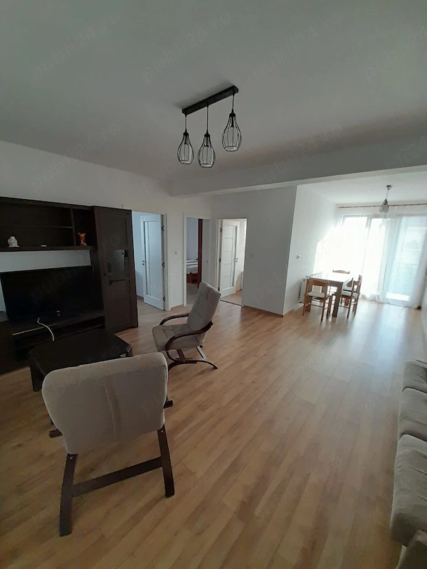 Închiriez apartament 2 dormitoare + living — fotografia 1