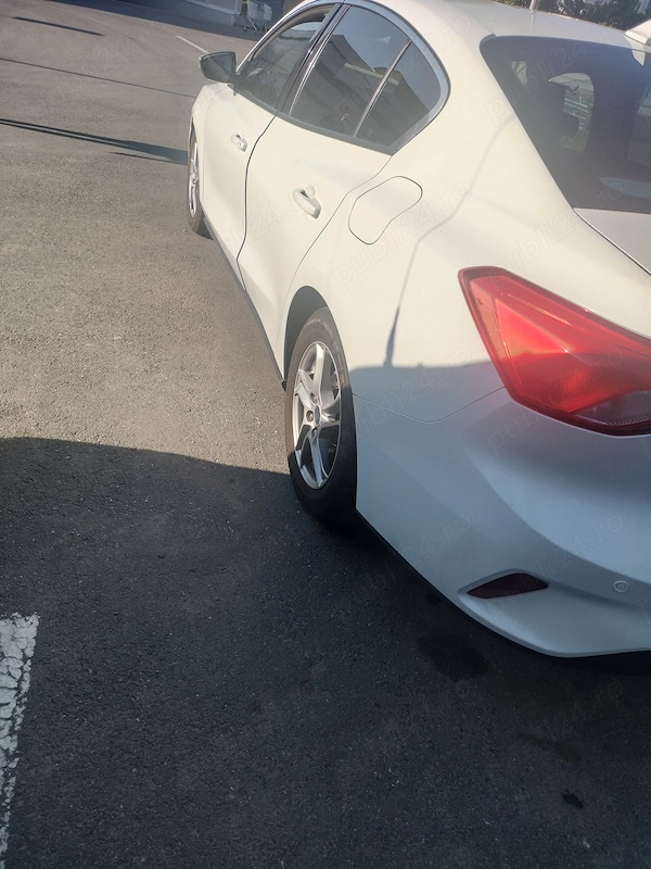 FORD Focus 2019 — imagine 9