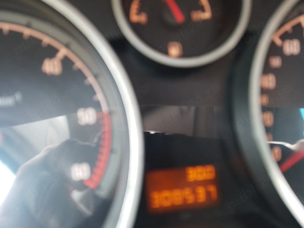 OPEL Astra 2005 — imagine 8