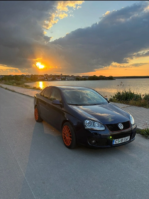 VOLKSWAGEN Jetta 2009 — imagine 3