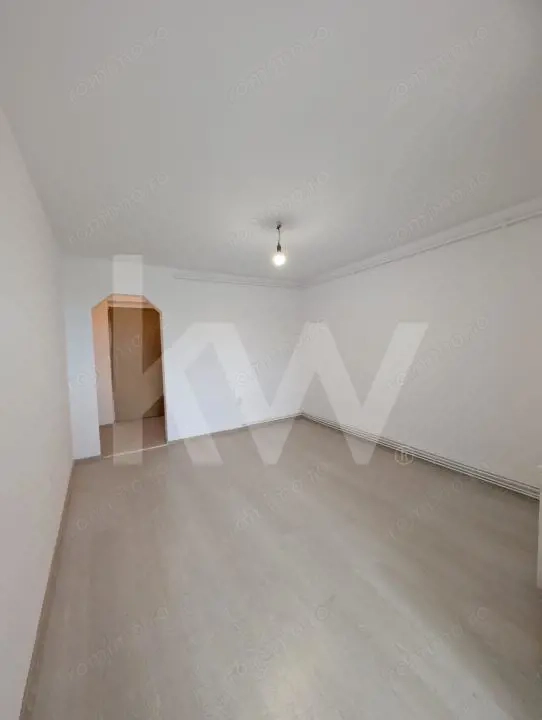Apartament luminos cu 1 cameră, zonă liniștită – Str. Florilor, Cisnădie — fotografia 1