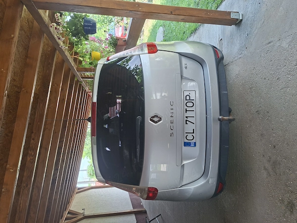 RENAULT Grand Scenic 2011 — imagine 2