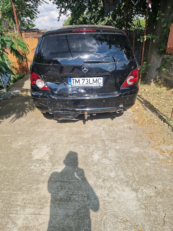 Mercedes Benz
