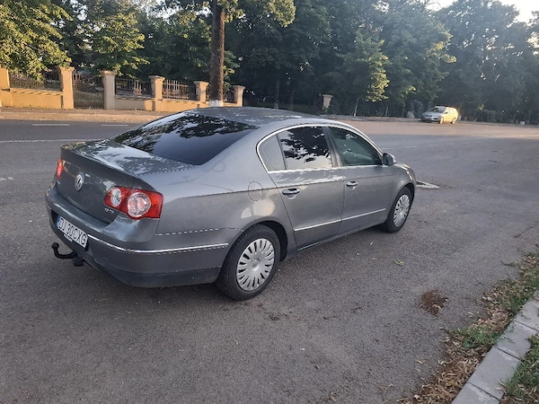 VOLKSWAGEN Passat 2005 — imagine 4