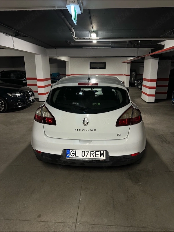 RENAULT Megane 2015 — imagine 3
