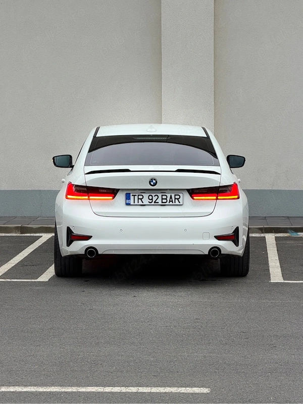 BMW 3 Series 2020 — imagine 2