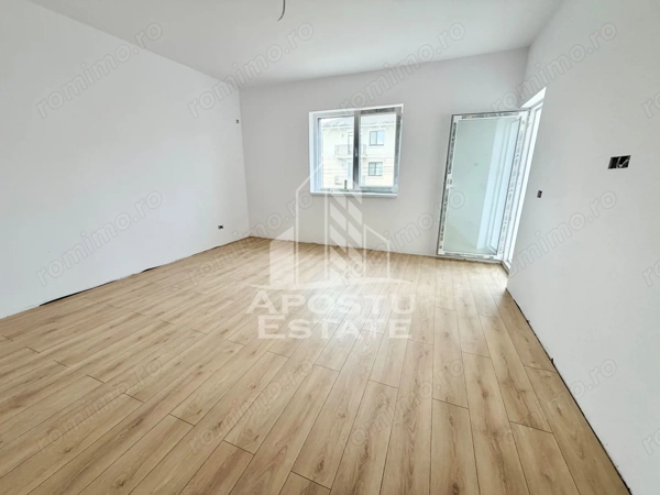 Apartament cu 2 camere, etaj 2, decomandat, zona Planetelor — fotografia 1